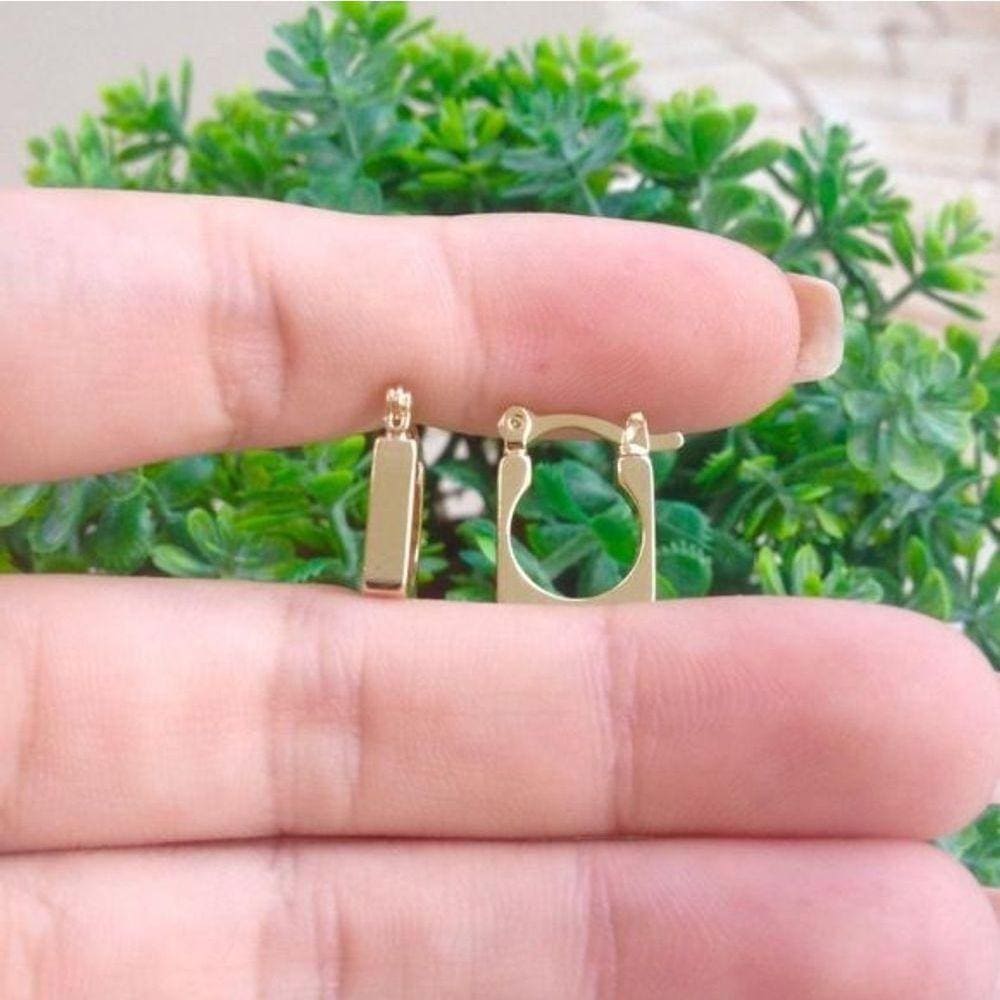 Brinco Quadrado Banhado A Ouro