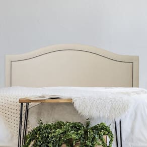 Cabeceira Queen Estofada para Cama Box com Tachas 160x60cm Curva Luxo Off White/Fumê