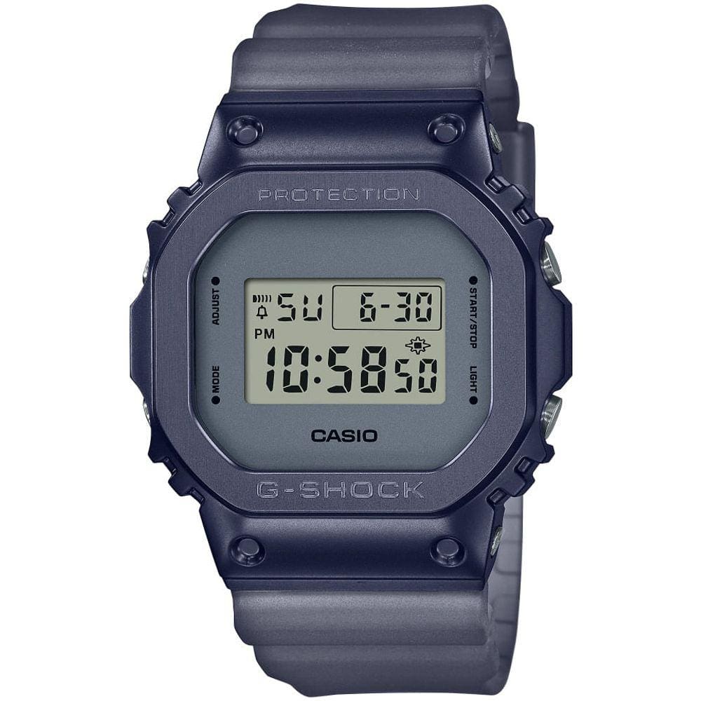 Relógio CASIO G-SHOCK semi-transparente azul GM-5600MF-2DR