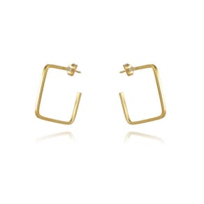 Brinco Pequeno De Argola Quadrada Folheado Em Ouro 18K