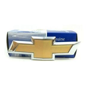 Tracker Emblema Da Grade Do Radiador Gm Novo