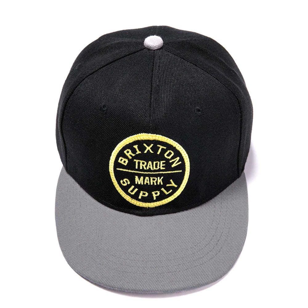 Boné Snapback Bordado Ajustável De Aba Reta Oath