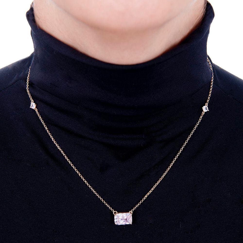 Colar Banhado a Ouro com Pedra Cristal