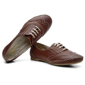 Tenis Oxford Feminino Couro Cadarço Texturizado Salto Baixo Palmilha Conforto Leve