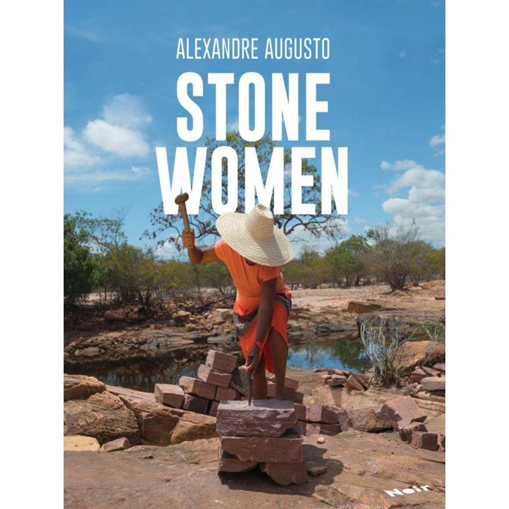 Mulheres De Pedra / Stone Women
