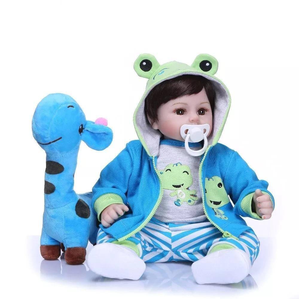 Bebê Lucas de Macacão (Bebe Reborn Menino de Silicone) – Bebe