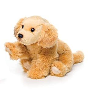 Nat e Jules sentados grandes golden retriever cão de pelúcia brinquedo animal recheado