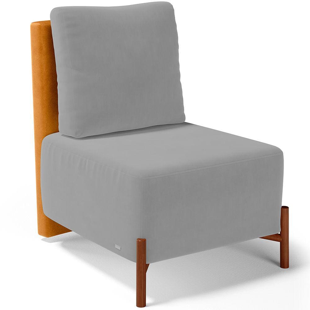 Poltrona Decorativa Sala Estar Living Pés Madeira Hungria L02 Couríssimo Whisky Suede Cinza - Lyam