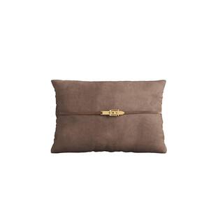 Almofada 55x35cm em Veludo Texas Alves Pereira Ferrugem