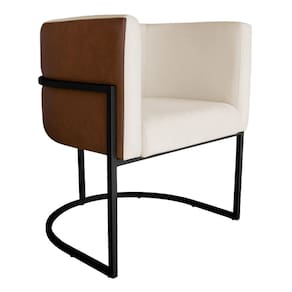 Poltrona Decorativa Cristal Base Preta Veludo Bege/Pu Caramelo - Montanaris Decor