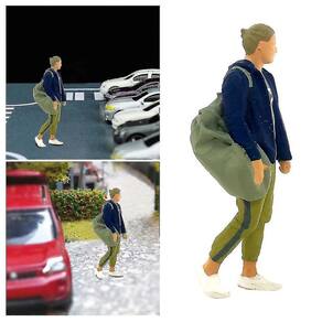 Resina 1/64 ama pintado à mão Fitness Figura Layout Pessoas
