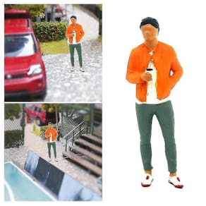 Resina 1/64 ama pintado à mão Fitness Figura Layout Pessoas