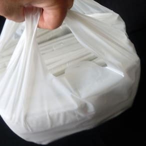 Sacolas Plásticas Recicladas 20 kg | Alça Camiseta | 8 micra