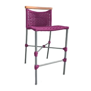 Banqueta Anne Em Corda Náutica Base Em Alumínio Cinza Com Detalhe Em Madeira Rosa - Cor: Rosa