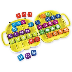 Conjunto de aprendizado de alfabeto AlphaBee, multicolorido