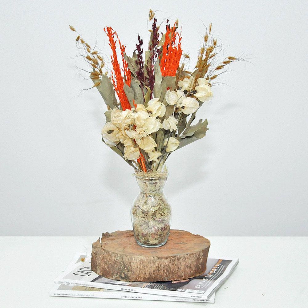 Arranjo de flores desidratadas petit core vibrantes + vaso de vidro