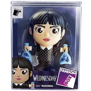Fandom BOX Boneca Wandinha com Peixes Wandinha Colecionavel Lider