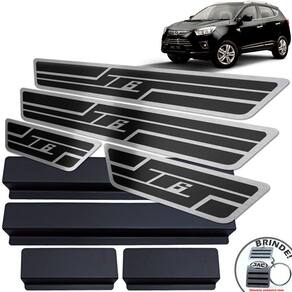 Soleira Em Aço Inox Jac T6 2014 A 2016 Preto Alto Relevo