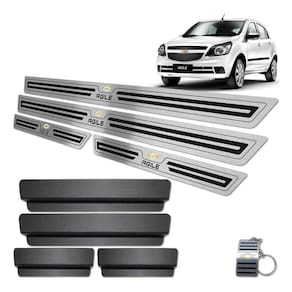 Soleira Em Inox Chevrolet Agile Preto Baixo Relevo