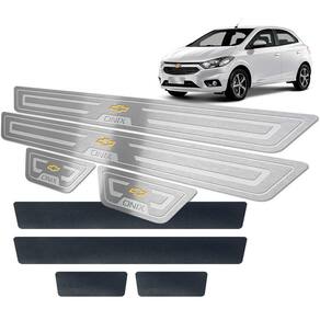 Soleiras + Vinil Baixo Relevo Chevrolet Onix 2013/2019 Prata