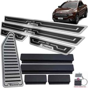 Soleira Vinil Descanso Fiat Toro 2016 2021 Preto Alto Relevo