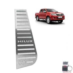 Descanso De Pé Em Aço Inox Hilux 2012 A 2015 Prata