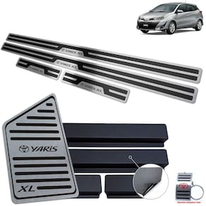 Soleira + Descanso Yaris XL 2019 -2022 Preto Alto Relevo