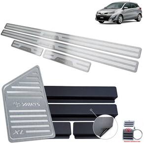 Soleira + Descanso Yaris XL 2019 -2022 Prata Alto Relevo