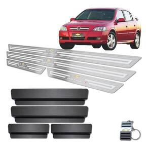 Soleira Chevrolet Astra Gsi Prata Baixo Relevo