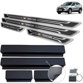 Soleira de Porta Chevrolet Tracker 2020 Preto Alto Relevo