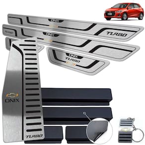 Descanso de Pé + Soleira Onix Turbo 2020 Preto Baixo Relevo