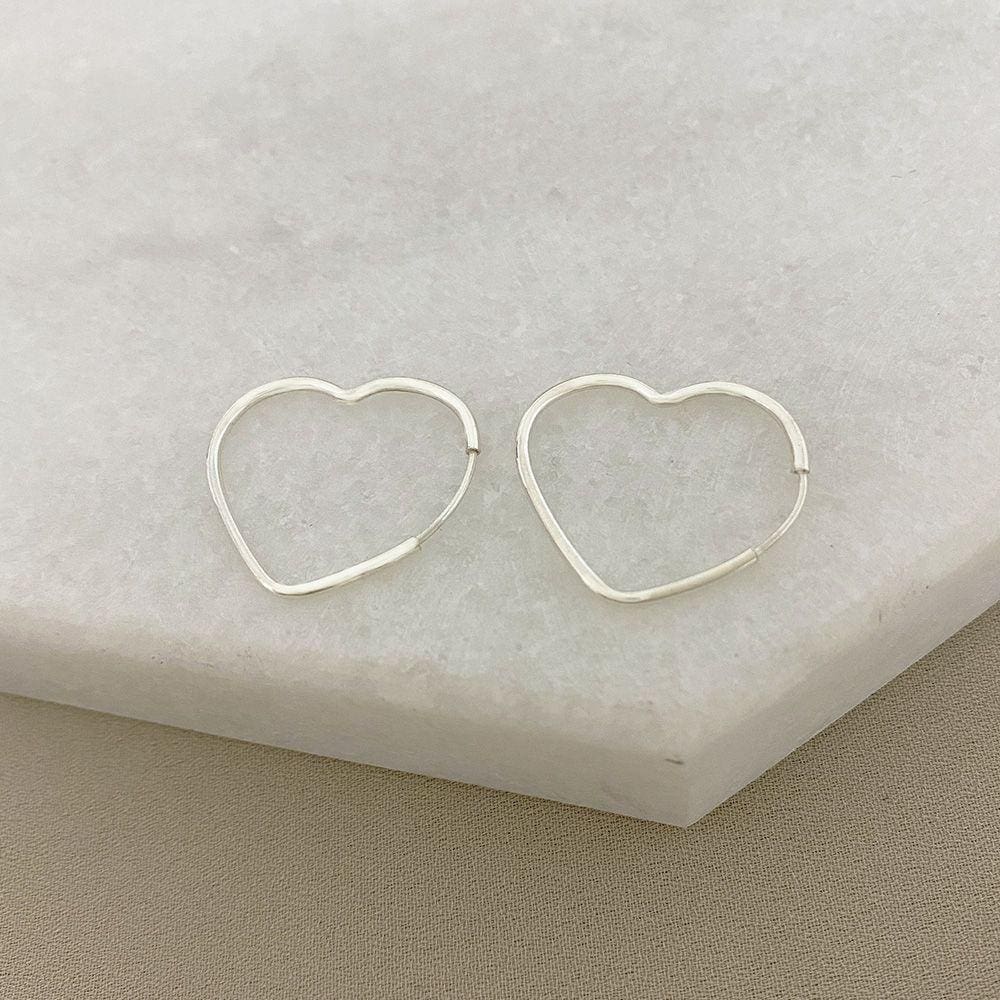 Brinco Argolinha Coração M