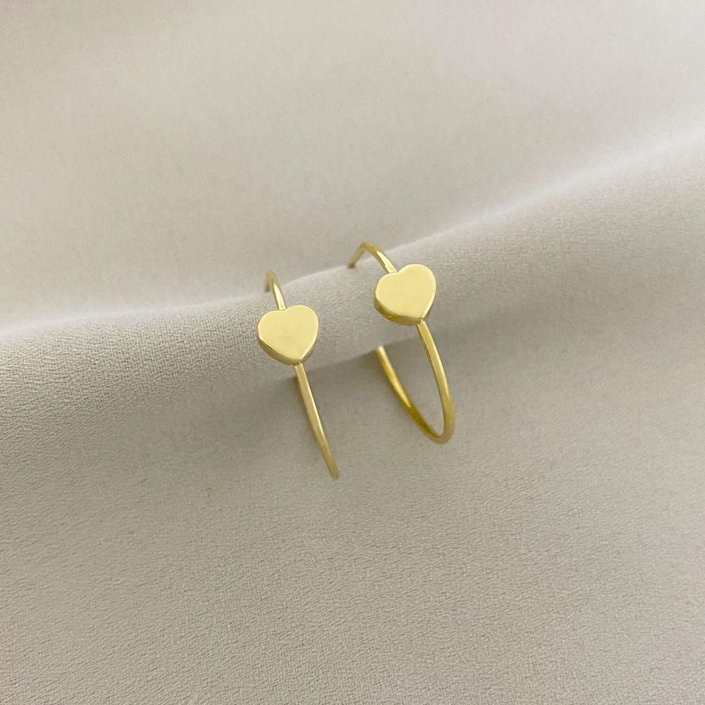 Brinco Argola com detalhe de Coração