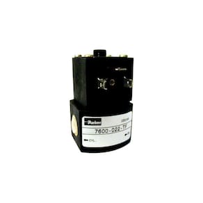 Válvula Solenoide Freio Motor Mercedes Caminhões - Parker 7600-358TF