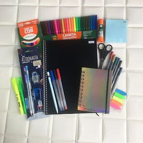 Kit Papelaria Combo Master Masculino Juvenil Caderno Caneta Marca Texto