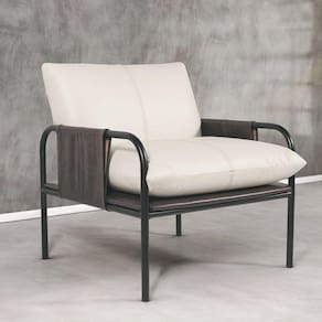 Poltrona Decorativa Sala de Estar Mona Branco/Preto
