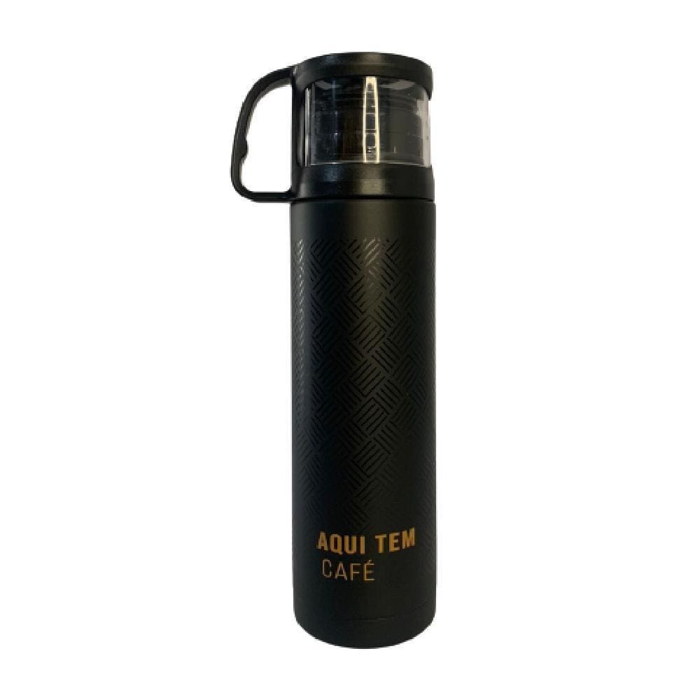 Garrafa Com Caneca Pe Na Estrada