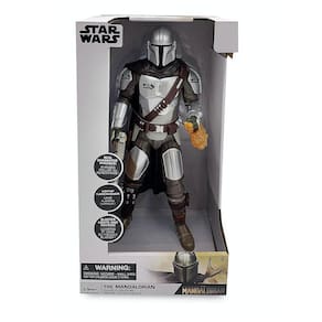 Boneco Mandalorian Articulado Com Luz E Sons