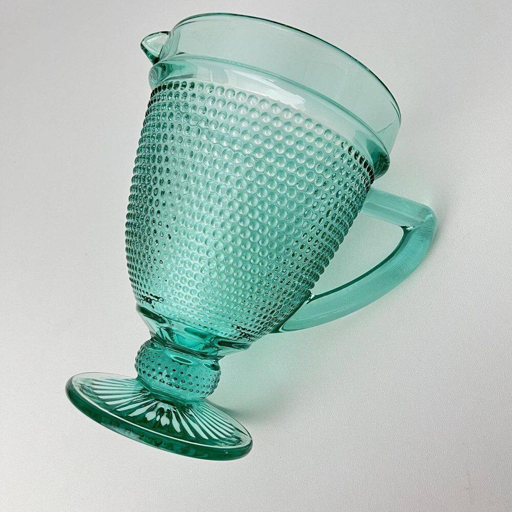 Jarra de Vidro Tiffany Verde c/ Alça Relevo - 1.150ml