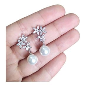 Brinco Noiva Zirconia E Pérola Delicado Luxo - Prateado