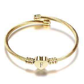 Pulseira Dourada Coração Letra F Delicada G6932