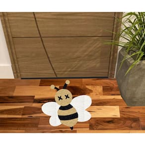 Tapete No Formato De Abelha Para Decoração De Casa.