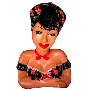 Boneca Namoradeira Grande Morena Bandana No Cabelo Florida