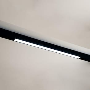 Plafon System Preto 2,2cm X 59,8cm X 4,4cm 1xled Integrado 18w 4000k 600lm Ip20 Preto