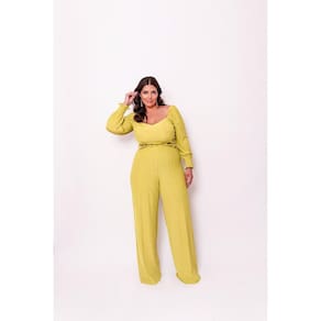 Conjunto Plus Size Liso com Calça Pantalona