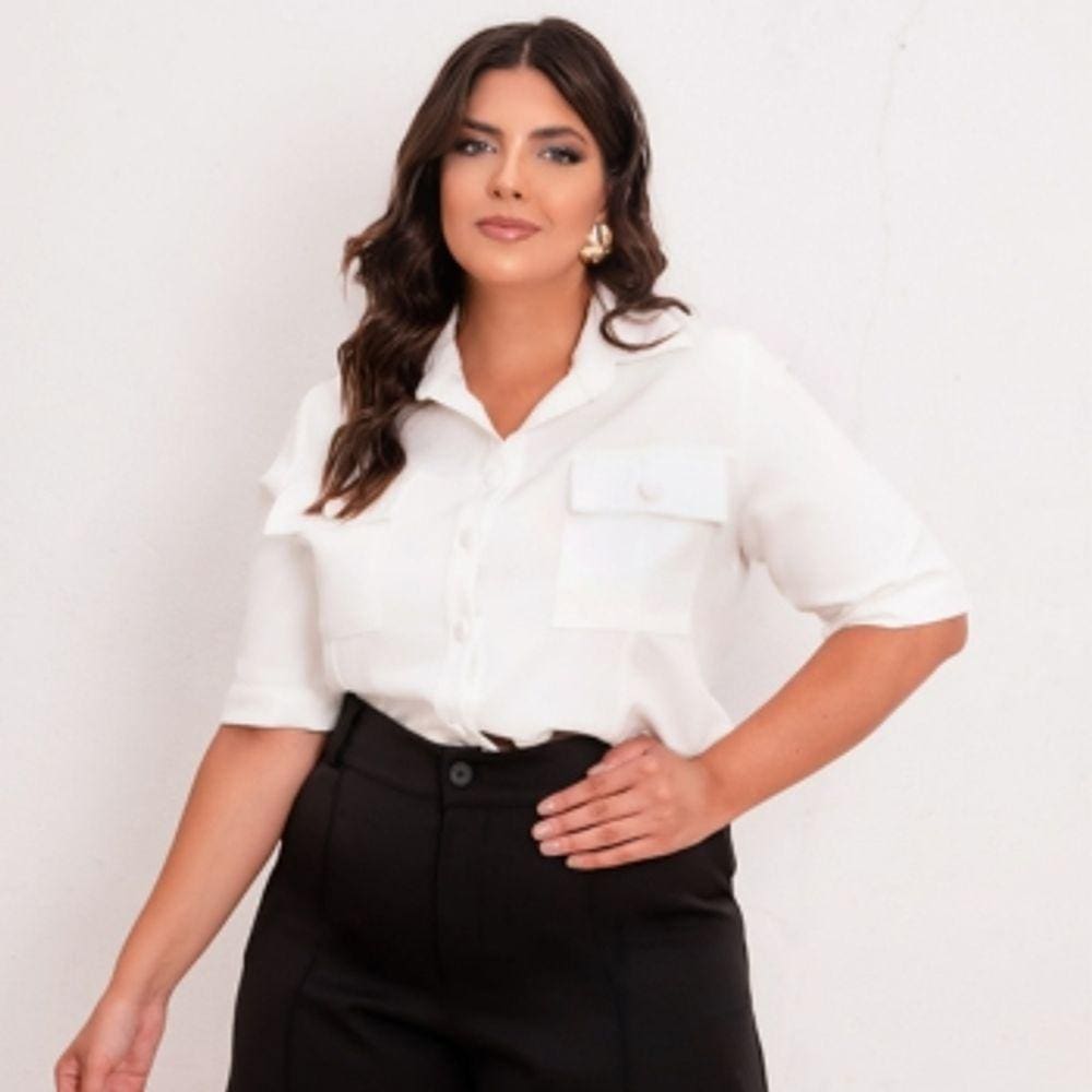 Shorts Plus Size Alfaiataria Elástico no cós