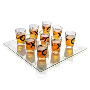 Maxam Shot Glass Tic Tac Toe Set - 9 atiradores de álcool com marcas X e O, tabuleiro de jogo de vidro transparente