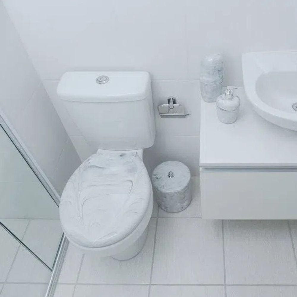 Assento Almofadado Oval Marmorizado - Astra Branco Marmorizado