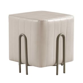 Puff Realeza Decorativo Com Couro Pérola E Pés Champanhe