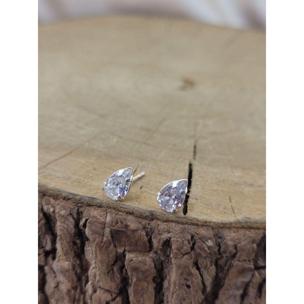 BRINCO GOTA COM ZIRCÔNIA 8mm